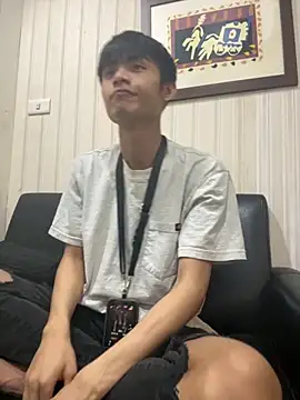 mumuowl online show from 8, 11, 2025