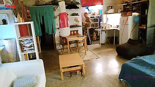 BongChannel online show from 4, 1, 2025