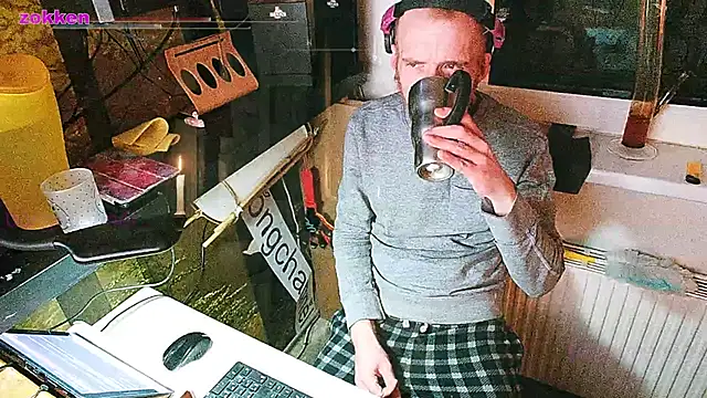 BongChannel online show from 12, 1, 2025