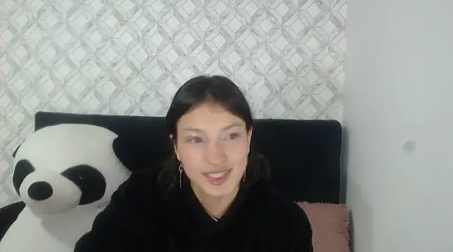 Emma-Wilson online show from 28, 2, 2025