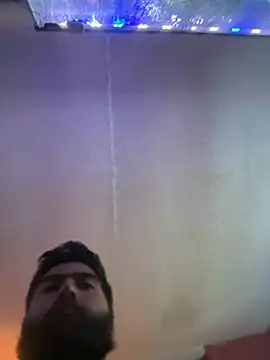 bigdickgio6923 online show from 29, 3, 2026