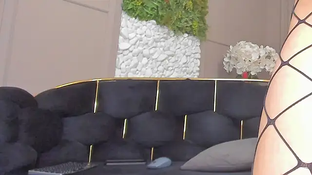 Snapshot of Deliciouslips chatting on 26, 2, 2026 Deliciouslips online show from 26, 2, 2026