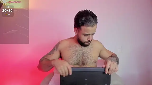 jacob stud18  online show from 15, 4, 2026