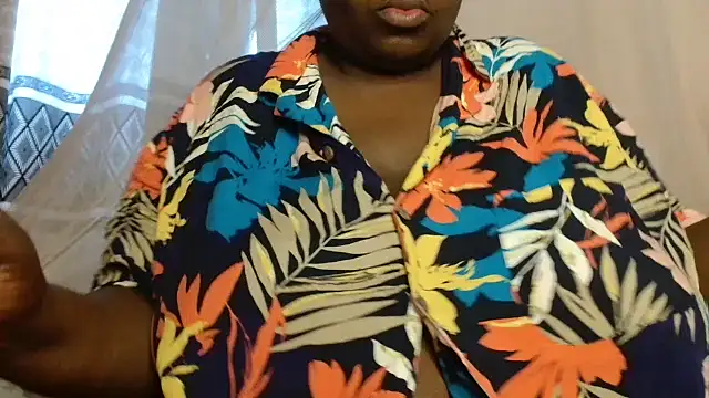 Snapshot of titi_fiesta chatting on 24, 4, 2026 titi fiesta online show from 24, 4, 2026