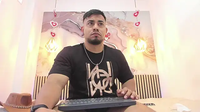 Snapshot of BrianMalonee chatting on 14, 2, 2026 BrianMalonee online show from 14, 2, 2026