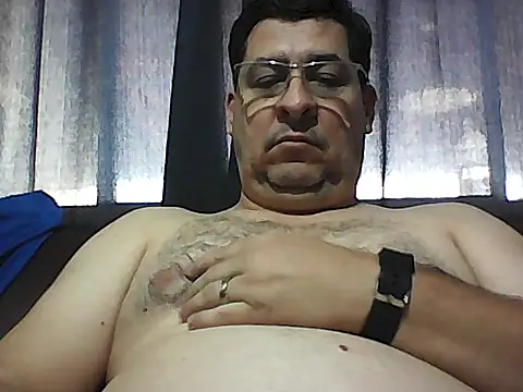 Snapshot of karatecobrakay2012 chatting on 3, 8, 2026 karatecobrakay2012 online show from 3, 8, 2026
