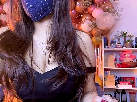 Snapshot of Fantastic_ruby chatting on 5, 1, 2026 Fantastic ruby online show from 5, 1, 2026