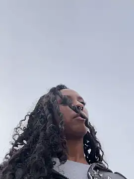 Your Paris online show from 16, 3, 2026