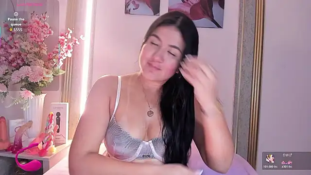 scarlet fostt  online show from 14, 3, 2026