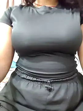Snapshot of MohiniHott chatting on 25, 6, 2026 MohiniHott online show from 25, 6, 2026