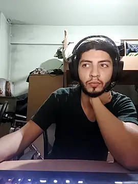 kleineid77 online show from 2, 11, 2025