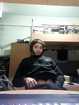 kleineid77 online show from 10, 1, 2026