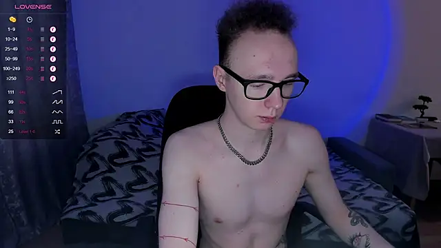 Snapshot of Alex_silents chatting on 16, 1, 2025 Alex silents online show from 16, 1, 2025
