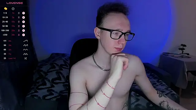 Snapshot of Alex_silents chatting on 19, 1, 2025 Alex silents online show from 19, 1, 2025