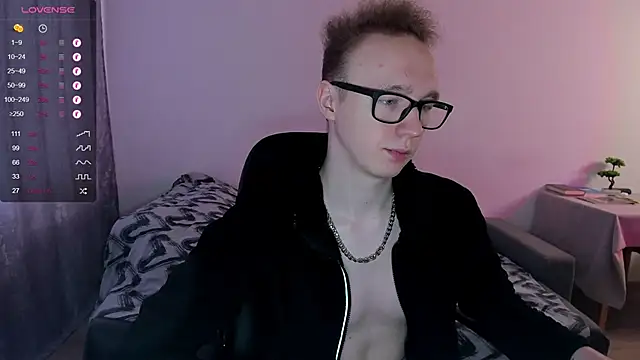 Snapshot of Alex_silents chatting on 29, 1, 2025 Alex silents online show from 29, 1, 2025
