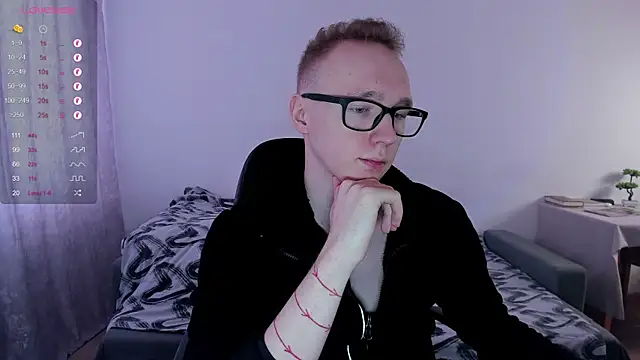Snapshot of Alex_silents chatting on 2, 3, 2025 Alex silents online show from 2, 3, 2025