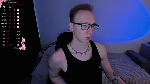 Snapshot of Alex_silents chatting on 26, 9, 2025 Alex silents online show from 26, 9, 2025