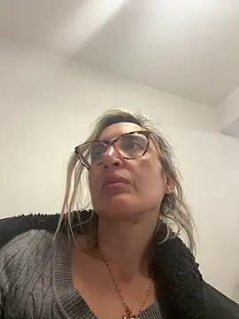 Snapshot of casalinga88 chatting on 20, 3, 2025 casalinga88 online show from 20, 3, 2025