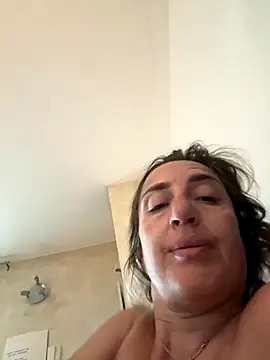 Snapshot of casalinga88 chatting on 11, 10, 2025 casalinga88 online show from 11, 10, 2025