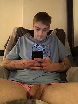 Simboxxx040 online show from 8, 1, 2025