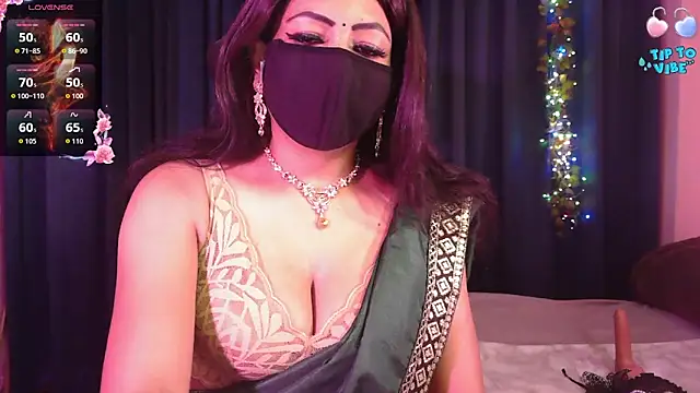 Snapshot of Aashiya- chatting on 6, 4, 2026 Aashiya- online show from 6, 4, 2026