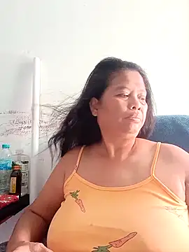 Snapshot of Fon_Bigboobs chatting on 13, 3, 2026 Fon Bigboobs online show from 13, 3, 2026