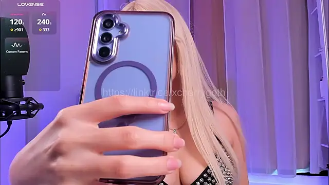 CherryGoth online show from 16, 4, 2026