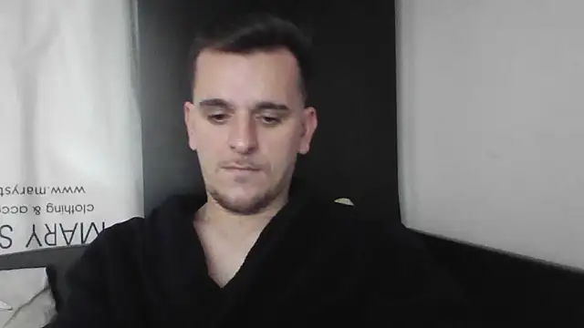 Huge cock22cm online show from 24, 1, 2025