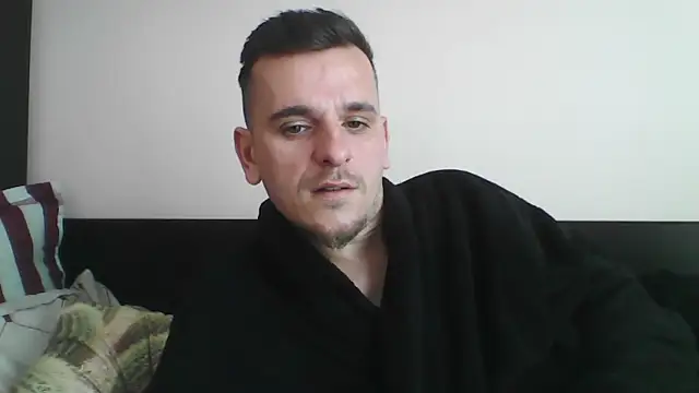 Huge cock22cm online show from 22, 3, 2025