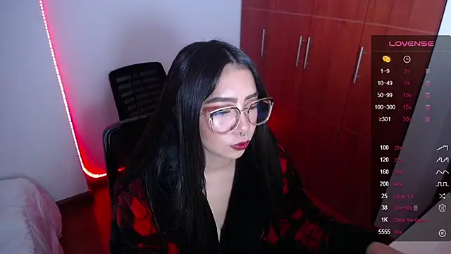 megan bluee23 online show from 13, 2, 2025