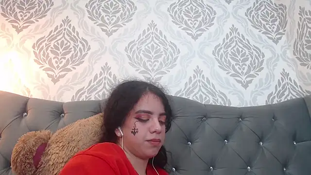 EmmaCowperr online show from 14, 3, 2025