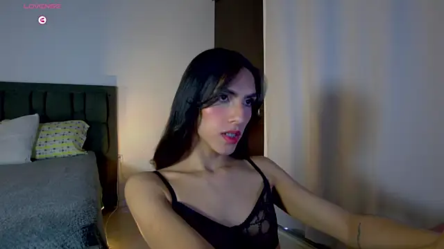 Snapshot of AlanaSofiia chatting on 4, 6, 2026 AlanaSofiia online show from 4, 6, 2026