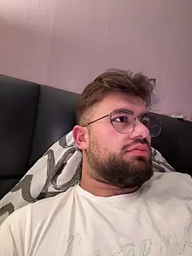 Snapshot of yxssxn24403 chatting on 10, 10, 2025 yxssxn24403 online show from 10, 10, 2025