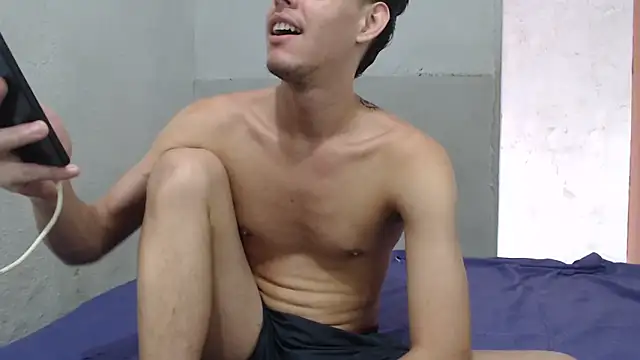 MicaelRian69 online show from 10, 4, 2026