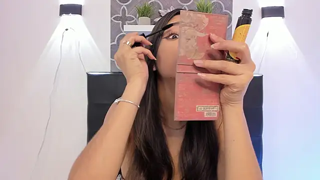 katybabyg online show from 29, 10, 2025