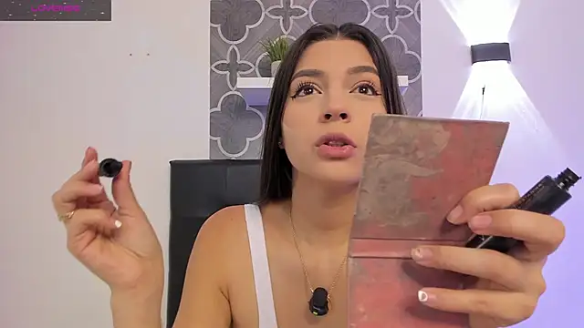 katybabyg online show from 2, 4, 2026