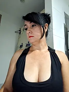 Snapshot of taalia chatting on 23, 12, 2024 taalia online show from 23, 12, 2024