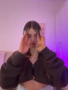 Snapshot of Ashleyjenner_ chatting on 27, 2, 2026 Ashleyjenner online show from 27, 2, 2026