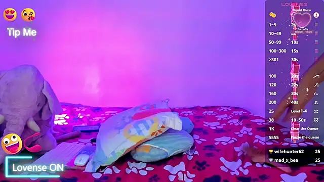 Snapshot of michelle_explosive chatting on 24, 12, 2024 michelle explosive online show from 24, 12, 2024