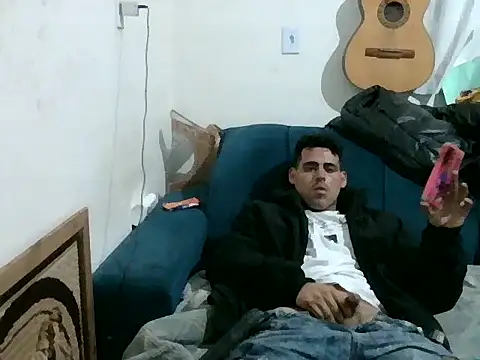 Snapshot of MARZHET1 chatting on 20, 9, 2025 MARZHET1 online show from 20, 9, 2025