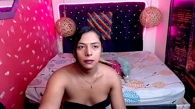 Snapshot of EmilyTsSweet chatting on 10, 2, 2025 EmilyTsSweet online show from 10, 2, 2025