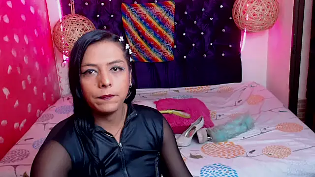 Snapshot of EmilyTsSweet chatting on 12, 2, 2025 EmilyTsSweet online show from 12, 2, 2025