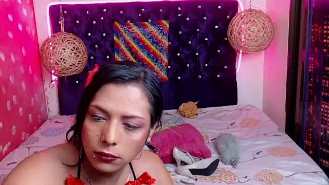 Snapshot of EmilyTsSweet chatting on 18, 2, 2025 EmilyTsSweet online show from 18, 2, 2025