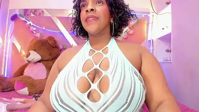Snapshot of Scarlett-Bonnet chatting on 19, 12, 2024 Scarlett-Bonnet online show from 19, 12, 2024