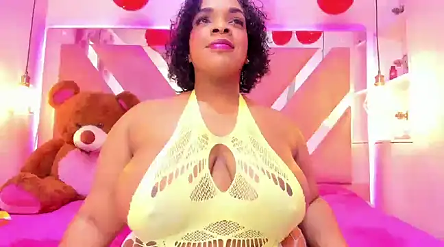 Snapshot of Scarlett-Bonnet chatting on 15, 2, 2025 Scarlett-Bonnet online show from 15, 2, 2025