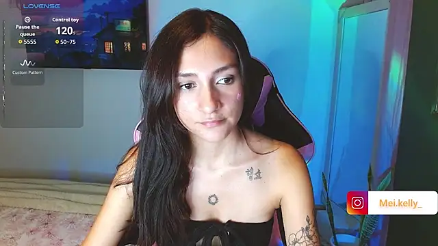 Mei Kelly online show from 4, 10, 2025