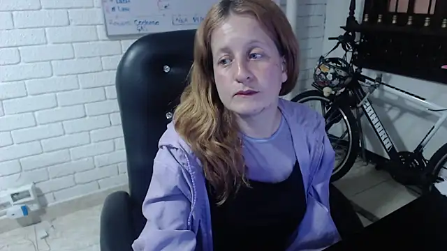 ViioletaMora online show from 21, 2, 2025