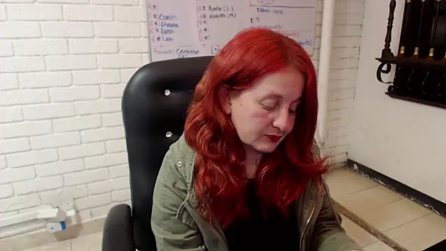 ViioletaMora online show from 1, 3, 2025