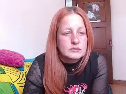 ViioletaMora online show from 24, 10, 2025