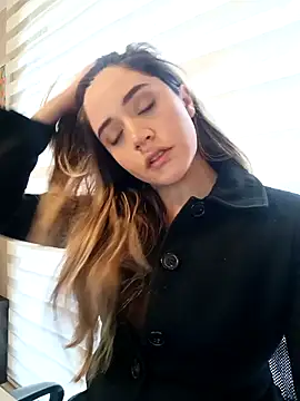 maliciaworld online show from 17, 12, 2024